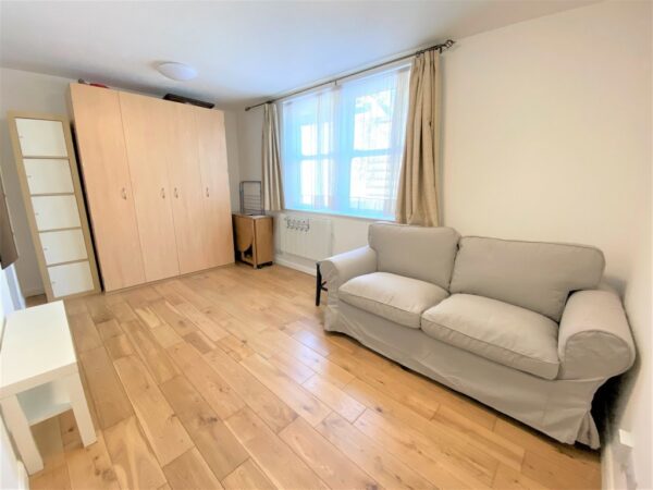 Spencer Mews, Hammersmith, London