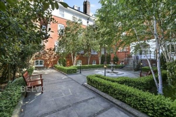 Fulham Palace Road, Hammersmith, London