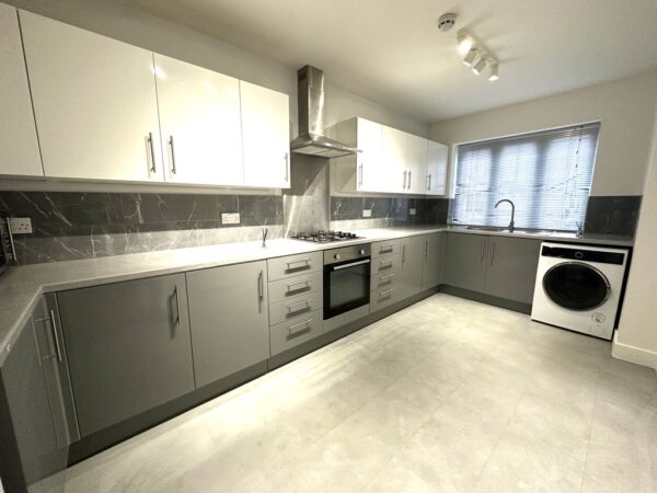 Elmshott Lane, Cippenham, Slough