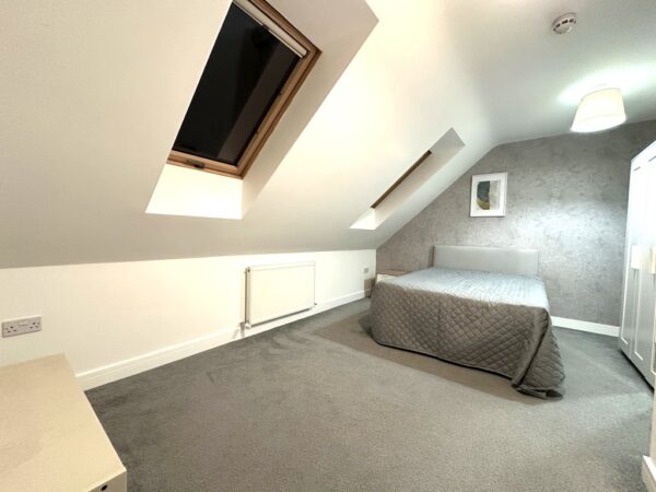 Elmshott Lane, Cippenham, Slough