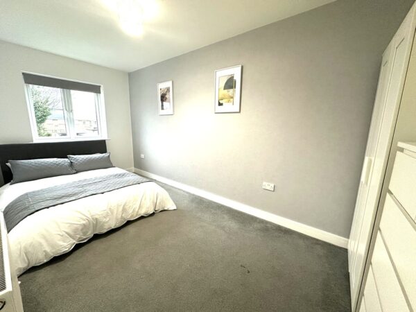 Elmshott Lane, Cippenham, Slough