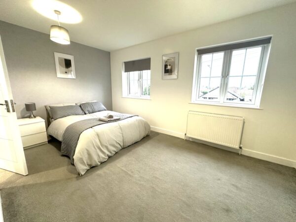 Elmshott Lane, Cippenham, Slough