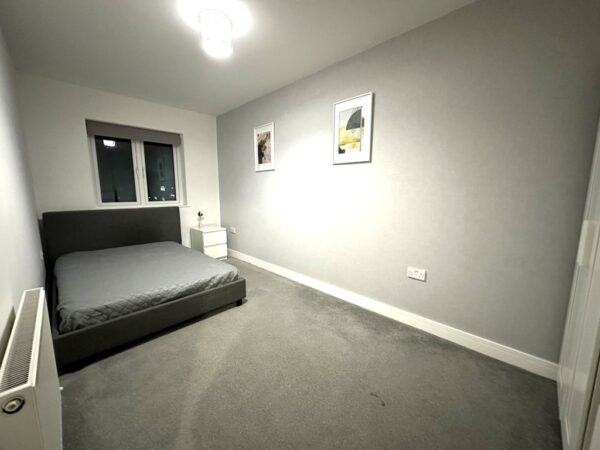 Elmshott Lane, Cippenham, Slough