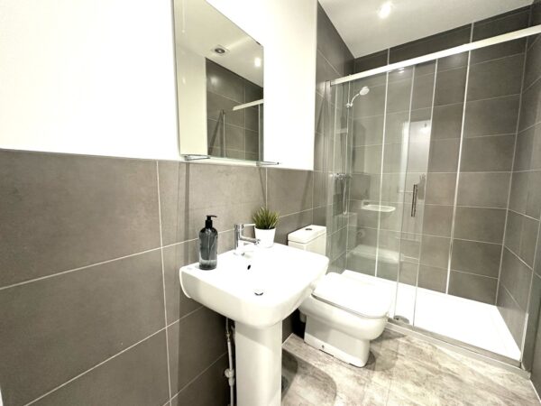 Elmshott Lane, Cippenham, Slough