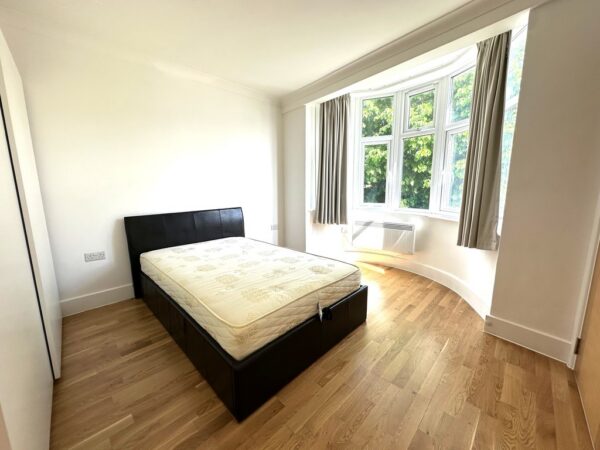 Antrobus Road, Chiswick, London