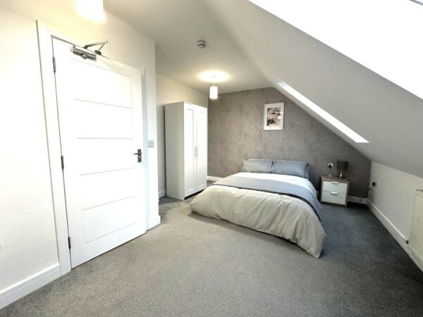 Elmshott Lane, Cippenham, Slough